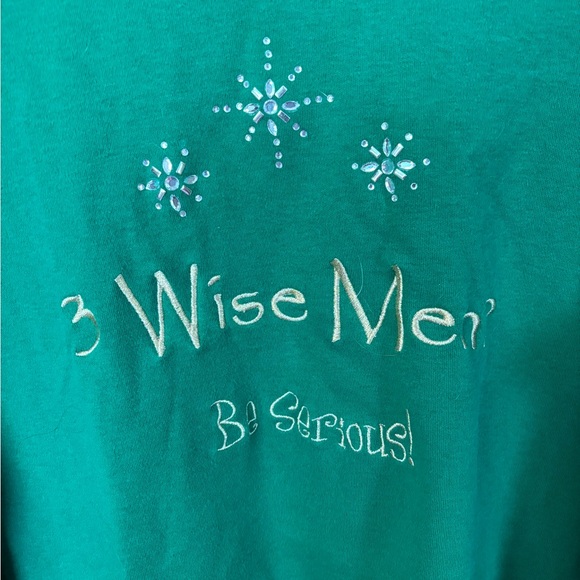 CHRISTMAS TOP - Picture 2 of 2